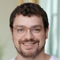 100+ Profile mit dem Suchbegriff „Geronimo“