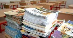 Ministerul educației naționale nu a avizat acest auxiliar pe care îl regăsim în unele unități școlare. Atentie Profesori Daca Folositi Manuale Auxiliare La Clasa Ministerul Educatiei Va Sesiza Organele De Stat Abilitate