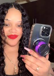 Magnetic Bluetooth Speaker: A Convenient New Gadget