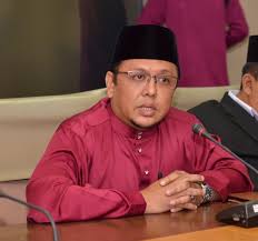 Bayaran zakat fitrah ini boleh dibuat mulai 1. Amran Hazali Ceo Baru Zpp Sasar Rm125 Juta Kutipan Zakat 2019 Buletin Mutiara
