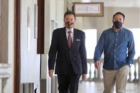 Setem hasil beli di pejabat pos; Najib S 1mdb Tanore Trial Live Reporting May 27 The Edge Markets