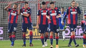 Vedere online crotone vs benevento diretta streaming gratis. Diretta Crotone Parma 2 1 Messias Rilancia I Calabresi La Repubblica