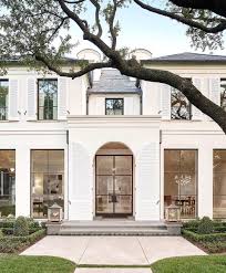Being Inspired By Some Beautiful Exteriors This Morning This One I Am Totally Obsessed Wit Facade House House Exterior House Styles