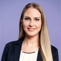 Debra Artz's Instagram, Twitter & Facebook