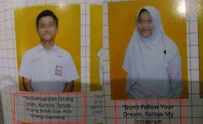 Kamu membutuhkan kata kata mutiara untuk penyemangat hidup? 10 Kata Mutiara Ala Anak Sma Ini Siap Bikin Kamu Ngakak Liatnya Paling Seru