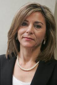 Elaine Bucci's Instagram, Twitter & Facebook