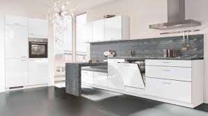 Idées déco salon recettes faciles تحضيرات المولد النبوي الشريف.مطبخ عصري باللون الأبيض و الأسود بتفاصيل متناسقة و تنظيم رااائع cuisine moderne. Cuisine Blanche Et Grise Top Cuisine