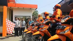 Menyelesaikan proses verifikasi data pengguna (kyc 1). Emoh Gulung Tikar Pos Indonesia Launching Aplikasi Cod Pos Di Jombang Faktualnews Co