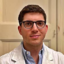 Dott. Andrea Martone, otorino, chirurgo, Foniatra