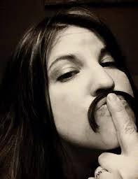 Kristen Selleck's Instagram, Twitter & Facebook