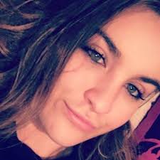 Kaylee Mason's Instagram, Twitter & Facebook