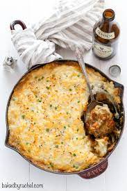 Hearty Guinness Beef Shepherd S Pie Recipe From Bakedbyrachel A Flavorful Meal For St Patrick S D Guinness Recipes Shepherds Pie Recipe Pioneer Woman Recipes