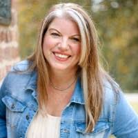 100+ perfiles de «Yaksich»