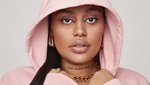 Lil Halima om framtiden og at hun skal bli mamma