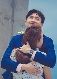 Vũ thị anh thư sinh năm 1998 tại hà nam, từng là sinh viên trường đại học sư phạm nghệ thuật trung ương. VÅ© Quá»³ Gá»'i Cáº§u Hon ThÆ° Trong Táº­p Cuá»'i Vá» Nha Ä'i Con Ngoi Sao