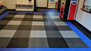 Are Truelock Hd Extreme Modular Garage Tiles The Best Value All Garage Floors Garage Floor Garage Flooring Options Durable Tiles