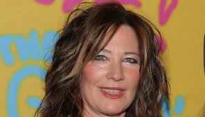 Go-Go's Bassist Kathy Valentine to Lead Head Over Heels Band in Texas