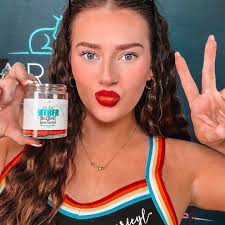 It's time to get your gut health in ✓! Green Goddess is the most delicious  way to get in your veggies! This blue raspberry flavored greens is unlike  any of the greens