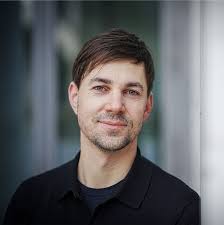 Jan Ludwig's Instagram, Twitter & Facebook