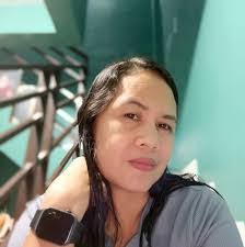 Sally Gallardo's Instagram, Twitter & Facebook