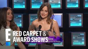 Dakota johnson honours stepdad antonio banderas at hollywood film awards. Dakota Johnson S Broken Dress At People S Choice 2015 E People S Choice Awards Youtube