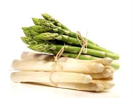 epingle par andrea pulichino fur haare sur aspargus spargel asperge recette asperges veloute d asperges blanches