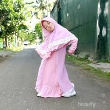 Mama muda cantik idaman lelaki bikin mata seger. Masih Kecil Tapi Para Selebgram Hijab Cilik Ini Punya Gaya Super Modis Dan Kekinian