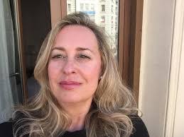 Ana Muriel's Instagram, Twitter & Facebook