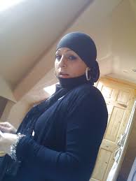Arabic Milf Mom Hijab Exposed Wife Nude - Photo #4 / 8 @ x3vid.com