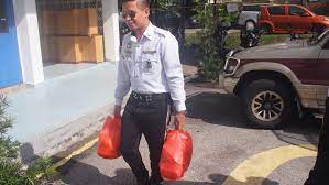 Maybe you would like to learn more about one of these? Pek Iftar Diserahkan Kepada Pegawai Polis Petaling Jaya Kindonors