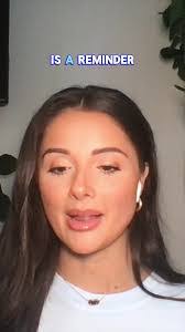 Sharon Mote's Instagram, Twitter & Facebook