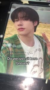 gnabnahc (@t.leeknowsaurus.setnet)