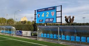 Este fue el caso del cd tacón, un conjunto de fútbol femenino de madrid de segunda división, que ambicionaba un de entre todas las integrantes del cd tacón, destacarían algunos perfiles. El Campo De Futbol De El Casar Guadalajara Estrena Pantalla Led Y Cesped Artificial De Mondo Mondo Iberica News