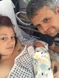 Mum vows to 'knock the blocks off' Brits not obeying lockdown after her  baby