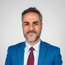 Intervenuto in conferenza stampa dal ritiro della Slovacchia, Lobotka non  ha voluto esporsi in merito ad una sua permanenza a Napoli ❌ Lo slovacco,  dopo aver ribadito di trovarsi bene nel club