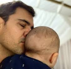 Nasce neto de Arlindo Cruz e filho de Arlindinho, Antonio Candeia