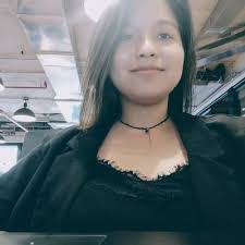 Amelia Pena's Instagram, Twitter & Facebook