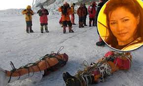 Beauty is in the eye of the beholder so it is expected that there will be widely varying images posted here. Body Of Perished Mt Everest Climber One Step Closer To Going Home As Rescue Team Climb 8 000 Meters To Recover Her Remains Daily Mail Online