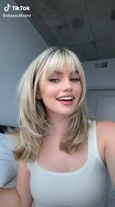 blonde hair bangs inspo