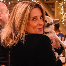 Have been trying to contact Jake, Thames Diesel boat, to no avail so far 😕  — anyone know if he's still running, and if so where? Failing that, best  place for diesel