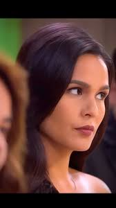 From the archives: Iza loves 💃💃💃 #IzaCalzado -admin