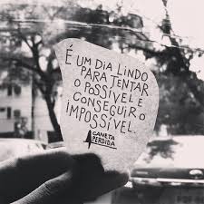 Um atleta de snowboard, viciado em adrenalina, acaba preso em uma grande tempestade de neve. Conseguir O Impossivel Frase Para Facebook
