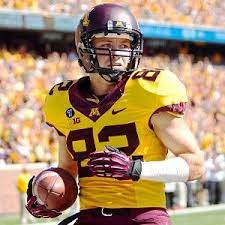 Gophers Barker Quits Team Rips Jerry Kill College Football Uniforms Football Uniforms Football