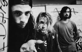 Dave Grohl says he still has dreams about being back in Nirvana : r/Music