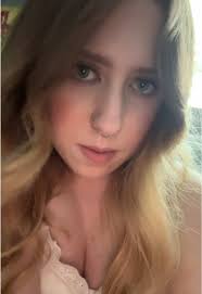 𝒶𝓊𝒹𝓇ℯ𝓎☽ (@audrey.curry)