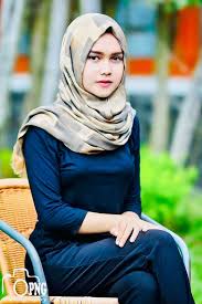 Girl In Hijab Hijab Gaya Hijab Wanita Cantik Kecantikan Orang Asia