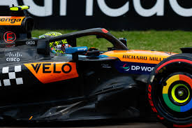 Loira praiana oficial