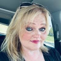 Trudy Belcher's Instagram, Twitter & Facebook