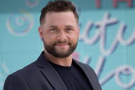 Bonding Over Meth: Nicholas Smith's Startling Path to Recovery, Purpose,  and Leadership at the Other Side Academy