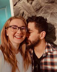 Experience Guns N' Roses Vibe with Live Music in Kansas City